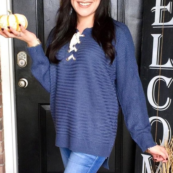Petal Roz boutique blue relaxed sweater S - Picture 5 of 8